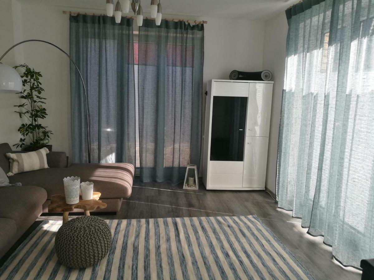 Apartment Suedterrasse Mit Kamin Bj 2019
