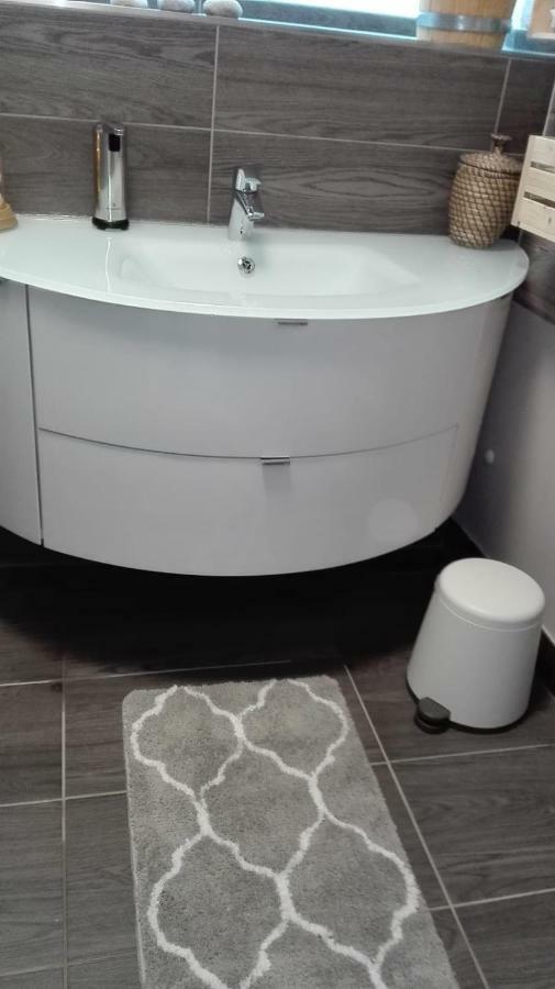 Apartment Suedterrasse Mit Kamin Bj 2019